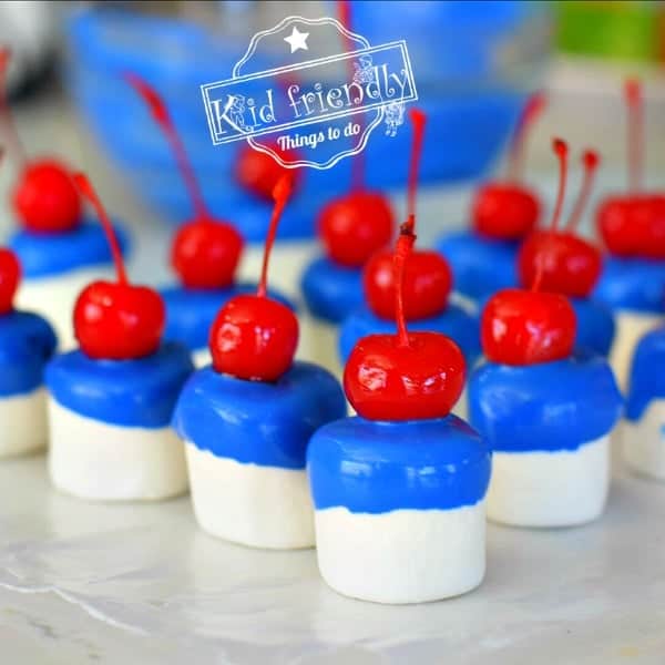 17 Easy Patriotic Treats 13 IMG 8533 firecracker marshmallows
