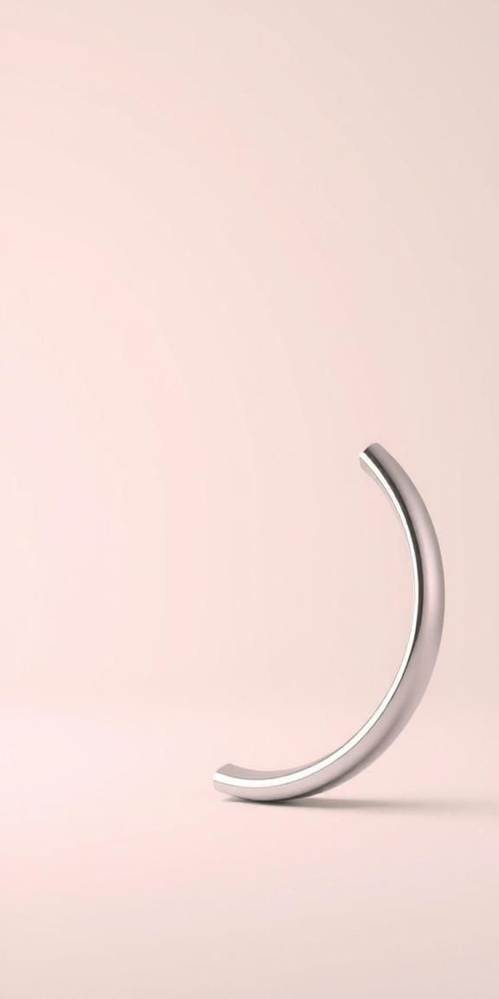 Polished Chrome S-Curve With Pastel Halo